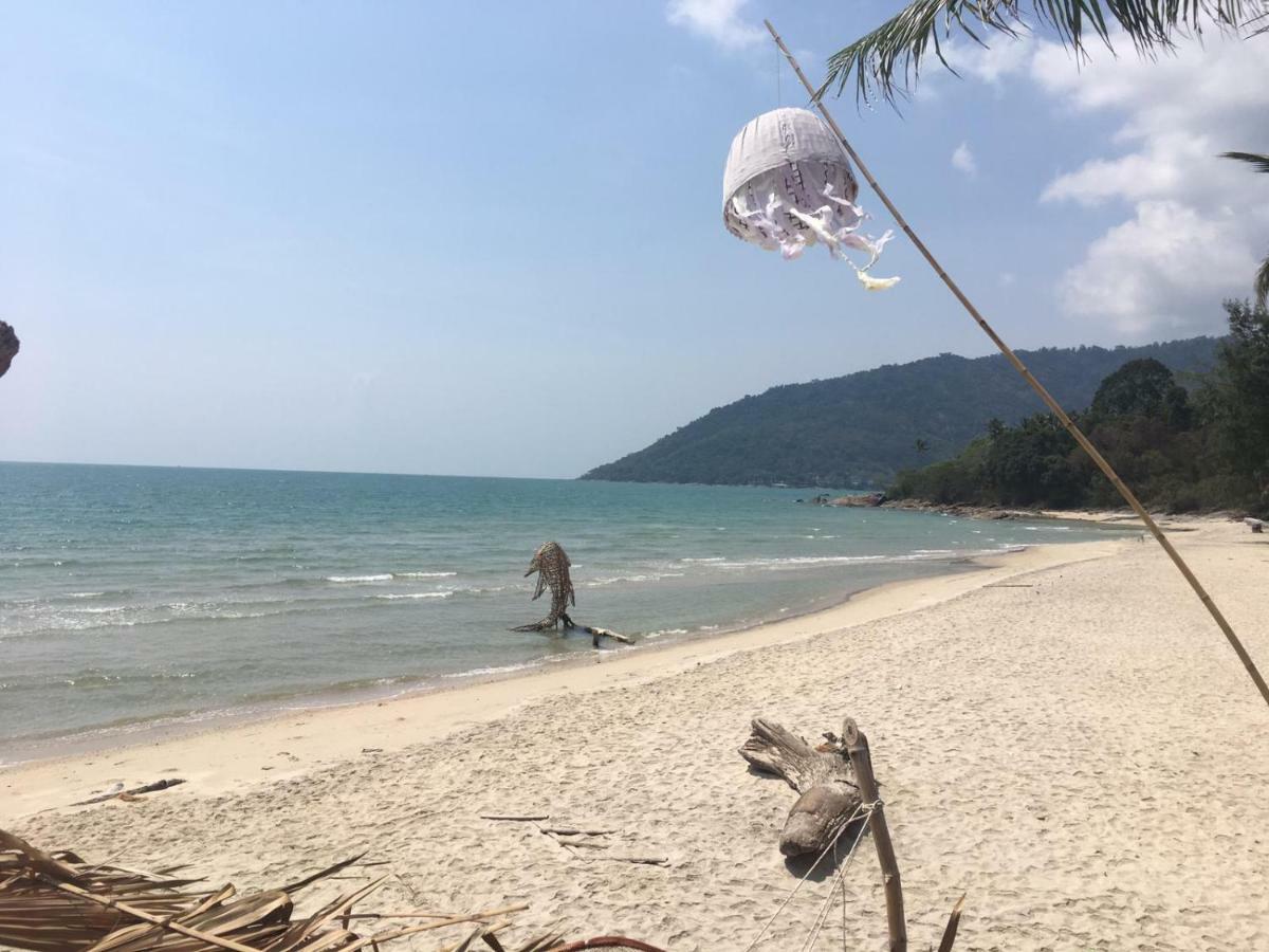 Khanom Sea Breeze Apartment Экстерьер фото