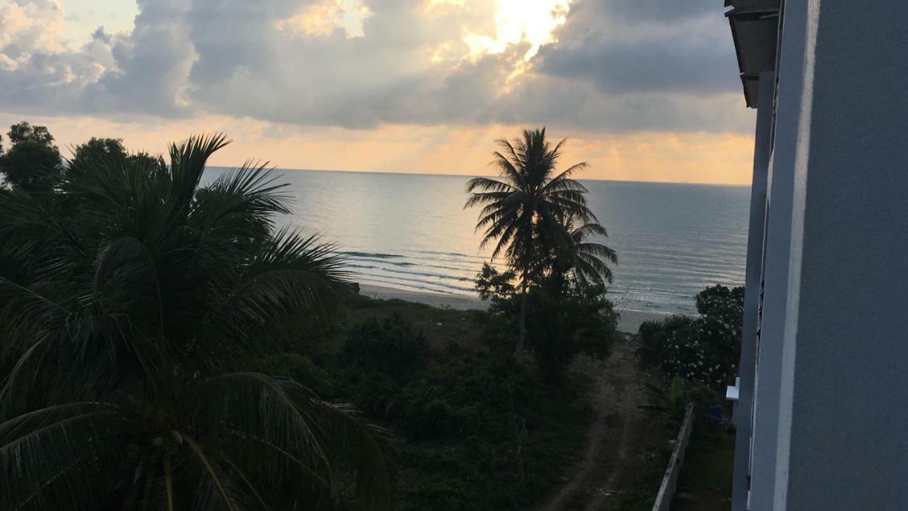 Khanom Sea Breeze Apartment Экстерьер фото