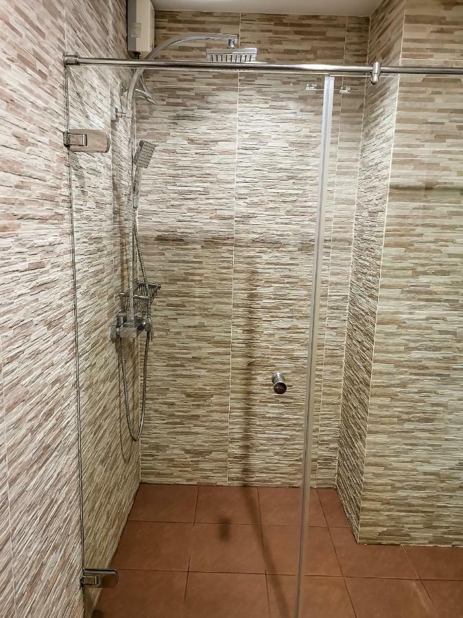 Khanom Sea Breeze Apartment Экстерьер фото